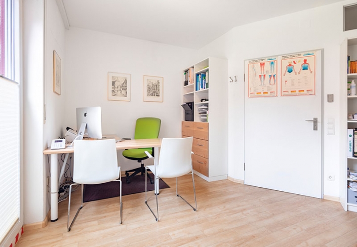 behandlungszimmer-02-hausarzt-praxis-freiburg-haslach